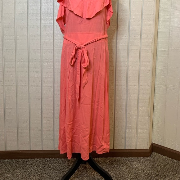 Torrid Textured Cold Shoulder Self Tie Coral Midi Dress, size 24. NWT. - Picture 2 of 8